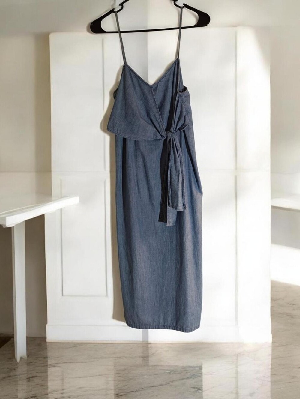 Topshop Light Blue Tie-Waist Denim-Style Midi Dress Size 4